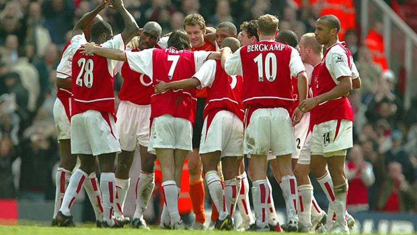 Arsenal picture, 03/04